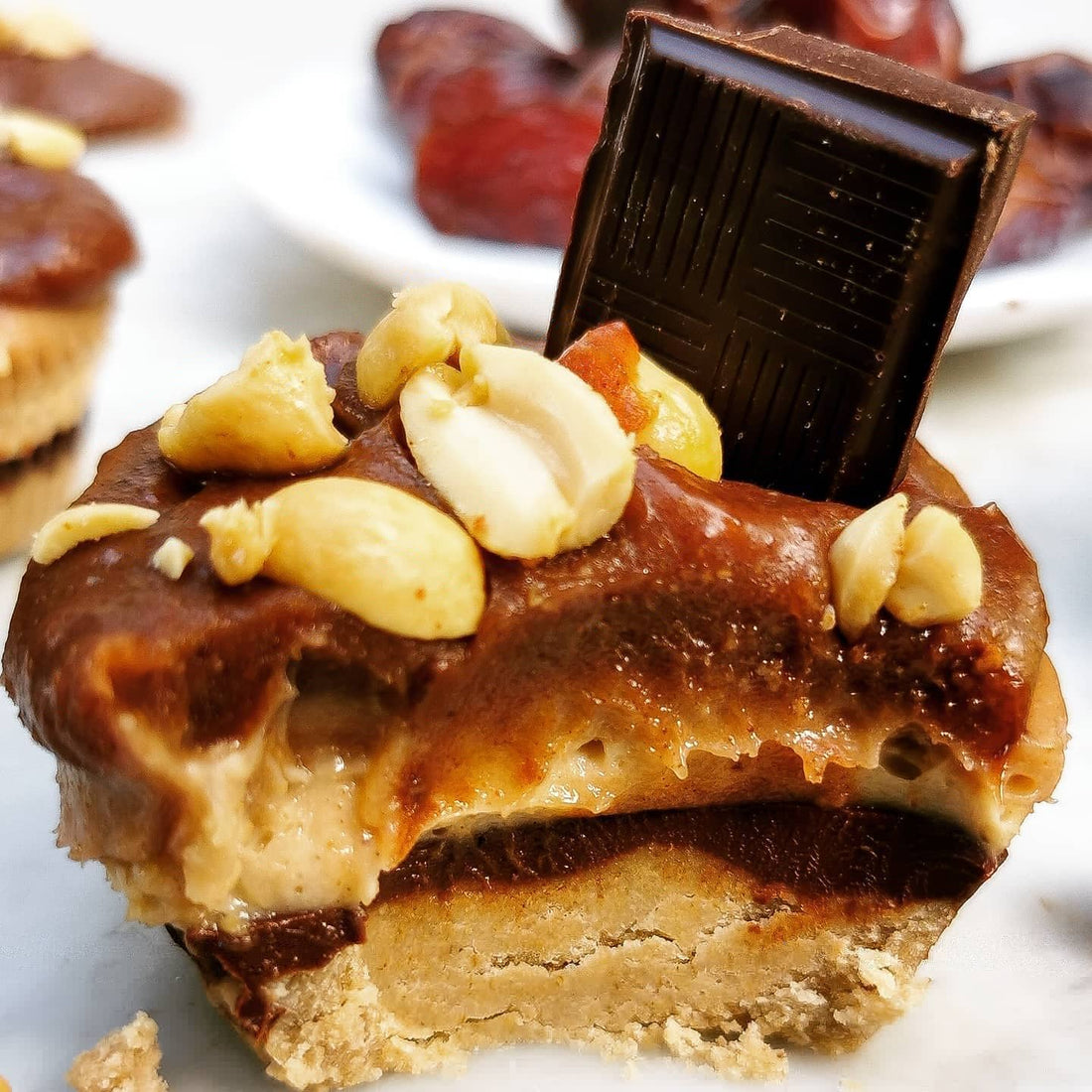 SNICKERS PRALINE PEANUT BUTTER CUP