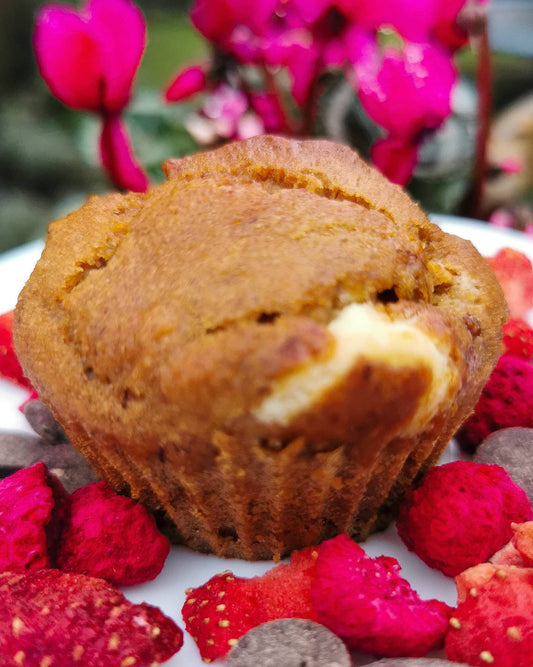 WHITE CHOCOLATE & RASPBERRY MUFFINS 🧁