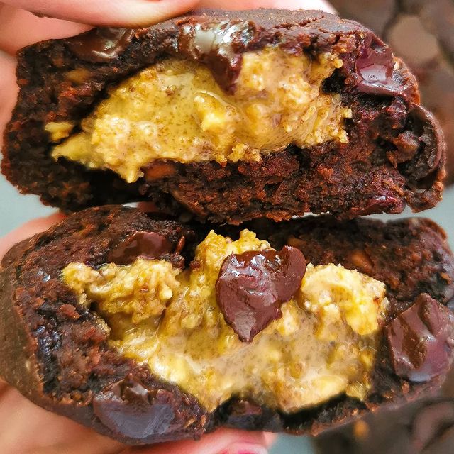 PEANUT BUTTER STUFFED CHOCOLATE CHEWY COOKIES