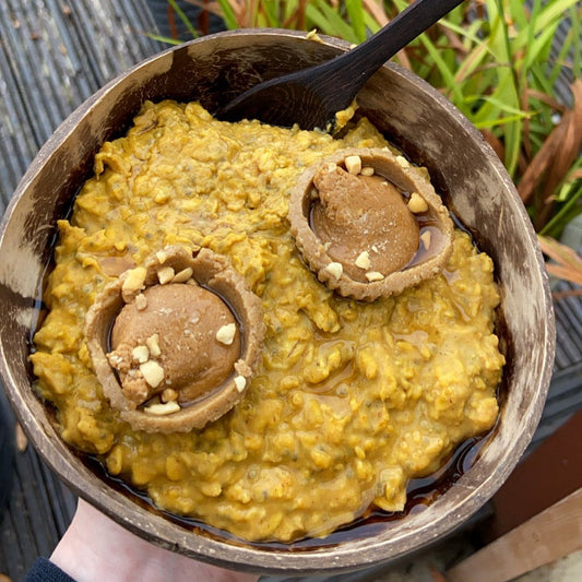 Salted Caramel & Pumpkin Protein Oats Featuring Peanut Butter Pie🎃🥣