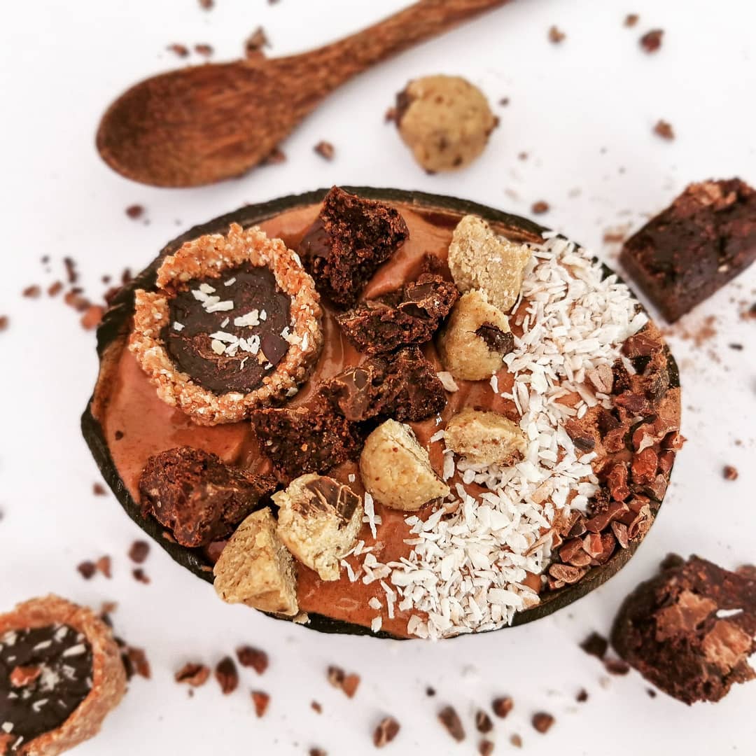 RAW CHOCO BROWNIE NICECREAM BOWL