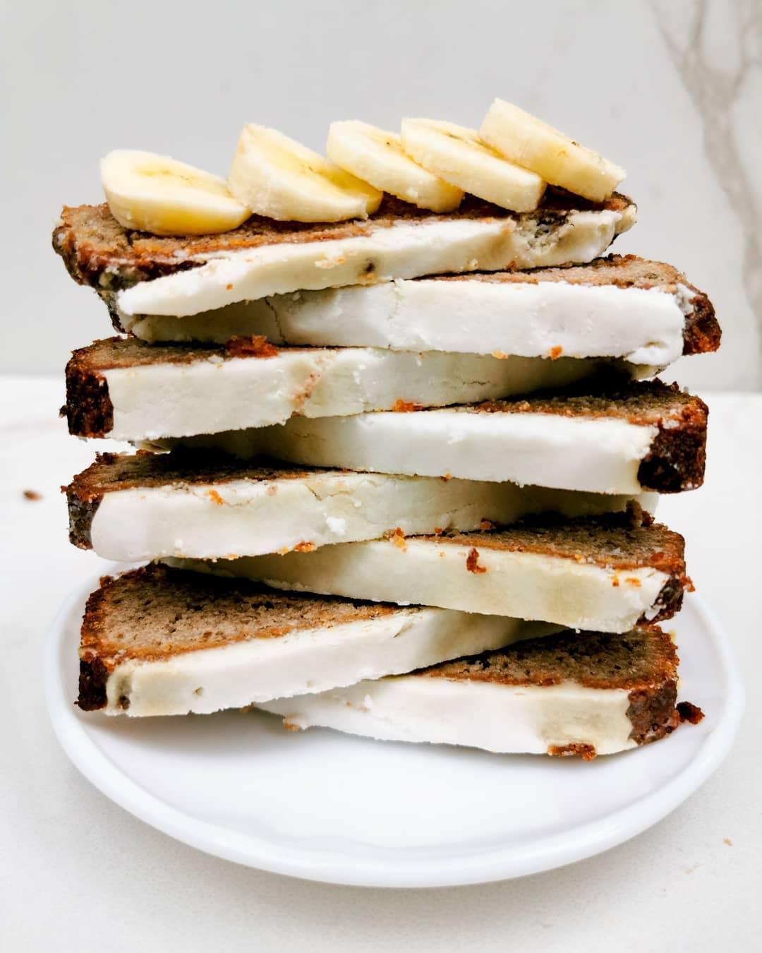 FLOURLESS BANANA BREAD