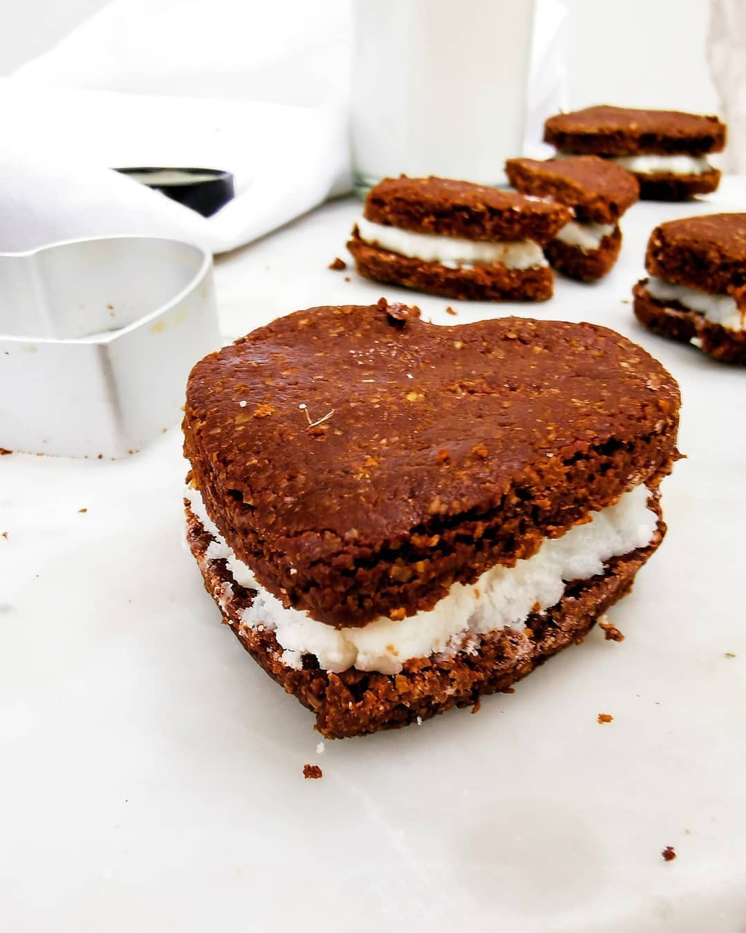 RAW OREOS COOKIES